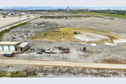 3367 E 4750 S, Wellington, UT 84542 - Photo 16