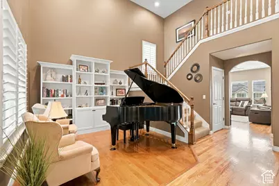 6829 S Bateman Field Dr W, West Jordan, UT 84084 - Photo 4