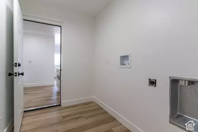 2515 S Parkcrest Dr, West Valley, UT 84119 - Photo 30