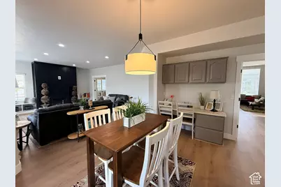 2673 N 1100 E, Layton, UT 84040 - Photo 12