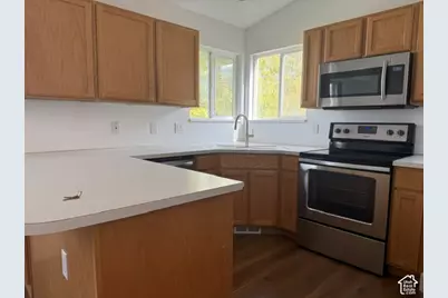 5076 W 7000 S, West Jordan, UT 84081 - Photo 4