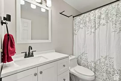 9979 S Albury Rd, Sandy, UT 84092 - Photo 10