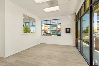 1098 W South Jordan Pkwy #111, South Jordan, UT 84095 - Photo 8