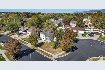 812 W River Glen Dr, Murray, UT 84123 - Photo 20