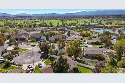 812 W River Glen Dr, Murray, UT 84123 - Photo 6