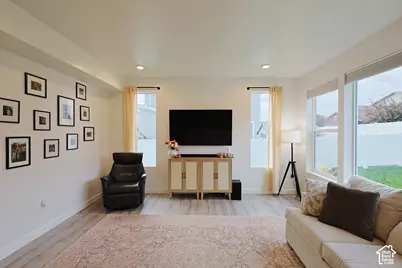 198 E Montgomery Ln, North Ogden, UT 84414 - Photo 6