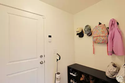 198 E Montgomery Ln, North Ogden, UT 84414 - Photo 38