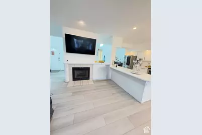 8713 S McGinnis Ln W, West Jordan, UT 84081 - Photo 18