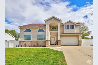 8713 S McGinnis Ln W, West Jordan, UT 84081 - Photo 2