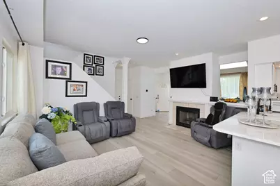 8713 S McGinnis Ln W, West Jordan, UT 84081 - Photo 20