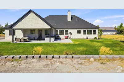 461 S 300 E, Mona, UT 84645 - Photo 26