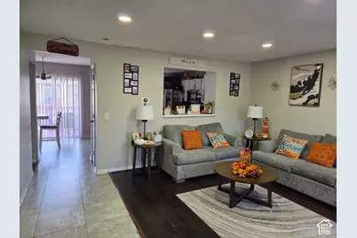 5727 W Loch Raven Ct, West Valley, UT 84128 - Photo 2