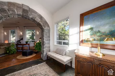3217 E Fort Union Blvd, Cottonwood Heights, UT 84121 - Photo 4