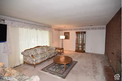 45 W 200 N, Santaquin, UT 84655 - Photo 8