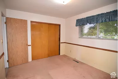 45 W 200 N, Santaquin, UT 84655 - Photo 18