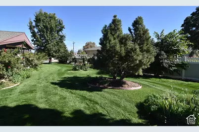 45 W 200 N, Santaquin, UT 84655 - Photo 2