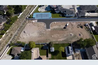 1571 E Patterson Ln, Draper, UT 84020 - Photo 2