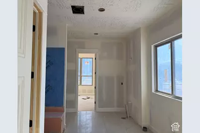 419 N Amber Ln, Layton, UT 84041 - Photo 14
