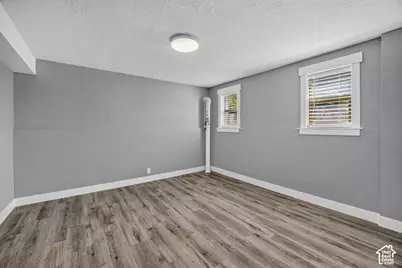 3173 E Barnhill Bay, Cottonwood Heights, UT 84121 - Photo 24