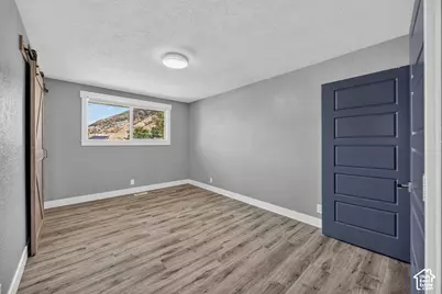 3173 E Barnhill Bay, Cottonwood Heights, UT 84121 - Photo 14