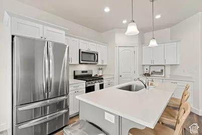 1116 N Freeman Dr, Saratoga Springs, UT 84045 - Photo 12