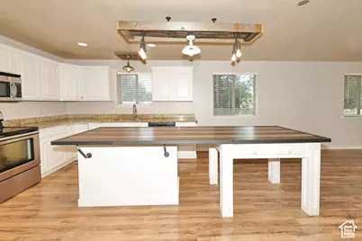 1013 W 250 N, Clearfield, UT 84015 - Photo 14