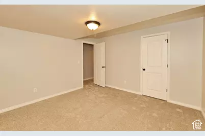 1013 W 250 N, Clearfield, UT 84015 - Photo 38