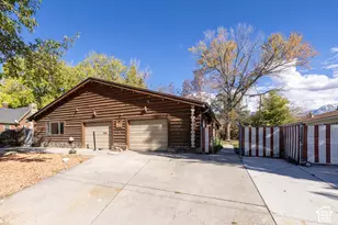 8363 S Jackson St W, Midvale, UT 84047 - Photo 12