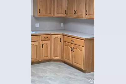 450 S 100 E, Springville, UT 84663 - Photo 14
