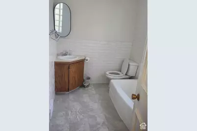 450 S 100 E, Springville, UT 84663 - Photo 50