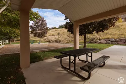 403 E Culross Ln, Draper, UT 84020 - Photo 30