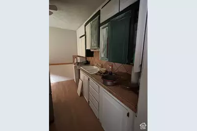 1918 S 400 E, South Salt Lake, UT 84115 - Photo 8
