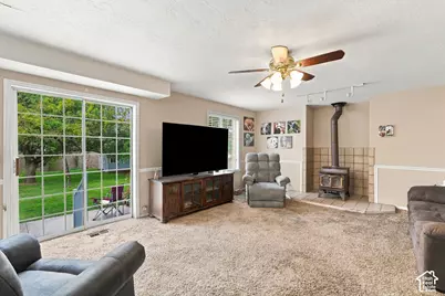 3854 W 7875 S, West Jordan, UT 84088 - Photo 10