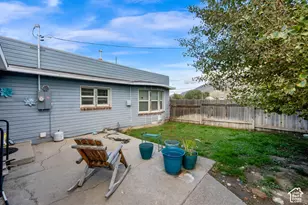 310 S Center St, Santaquin, UT 84655 - Photo 22