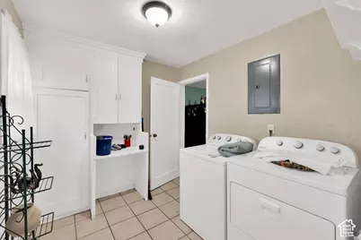 310 S Center St, Santaquin, UT 84655 - Photo 12