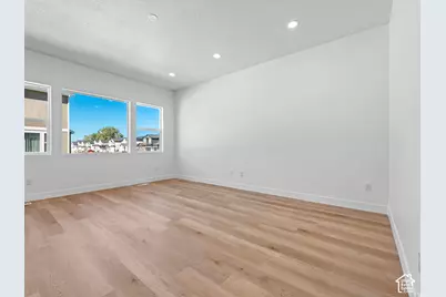 18 S Crimson Way #304, Mapleton, UT 84664 - Photo 8
