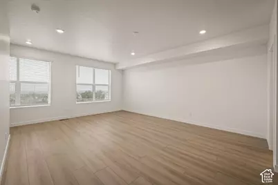 4046 S Sandridge Dr W #3, Roy, UT 84067 - Photo 6