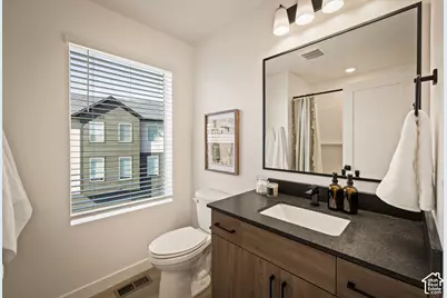 4046 S Sandridge Dr W #UNIT 4, Roy, UT 84067 - Photo 12