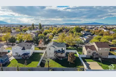 2443 S 1400 Blvd W, Woods Cross, UT 84087 - Photo 24