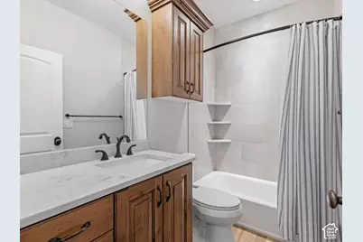 4465 S 2700 E, Holladay, UT 84124 - Photo 30