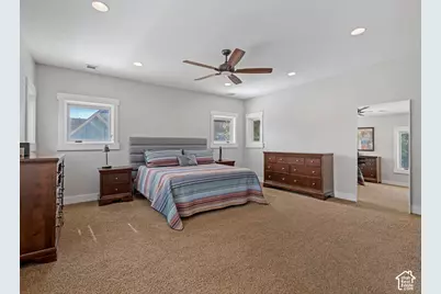 4465 S 2700 E, Holladay, UT 84124 - Photo 22