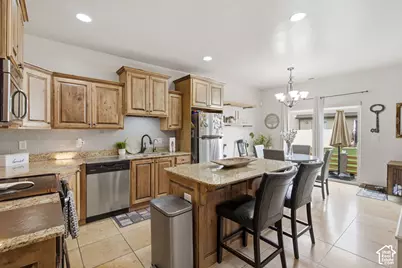858 S Pheasant Run W, Orem, UT 84058 - Photo 20