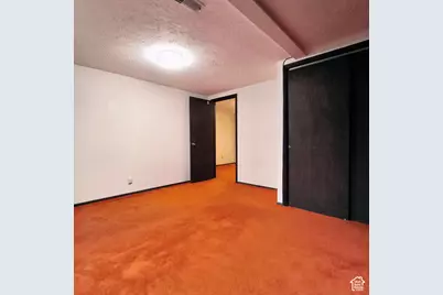 1913 E Terrace Dr, Sandy, UT 84093 - Photo 20