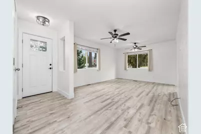 392 E 400 S, Nephi, UT 84648 - Photo 8