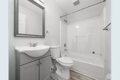 392 E 400 S, Nephi, UT 84648 - Photo 16