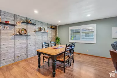91 S Santa Rita Pl, West Jordan, UT 84088 - Photo 8