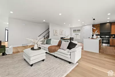 388 W Wasatch St, Midvale, UT 84047 - Photo 12