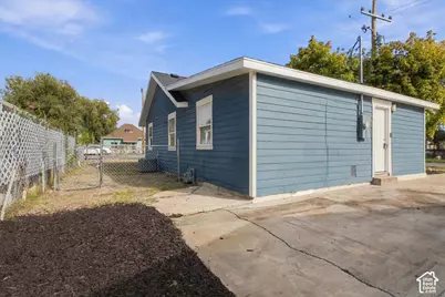 1579 W Indiana Ave S, Salt Lake City, UT 84104 - Photo 18
