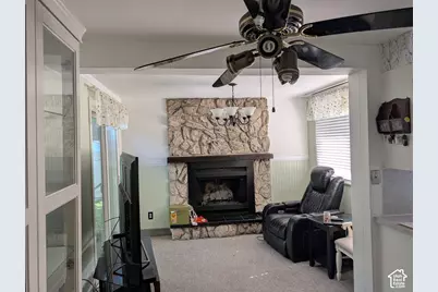 256 E Tennyson Ave, Sandy, UT 84070 - Photo 4