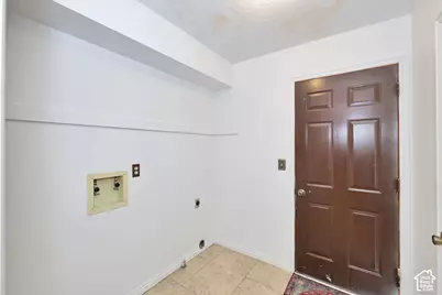 8489 S 2700 W, West Jordan, UT 84088 - Photo 22